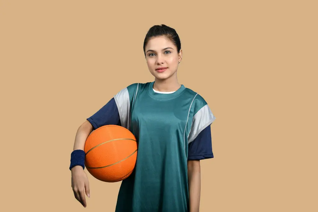unsplash_kC58n1J9y84_sports wear woman.webp.jpg.jpg