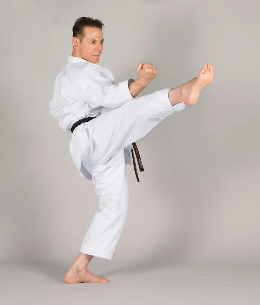 unsplash_js6cGb_SMKk_martial arts uniform.webp